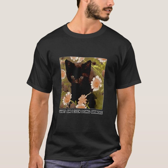 Camiseta O Que Estou Fazendo Mais Gato? (Frente)