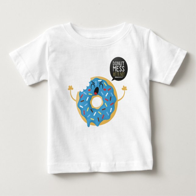 Camiseta O Romper Baby Boy Rosquinha Mess Comigo (Frente)