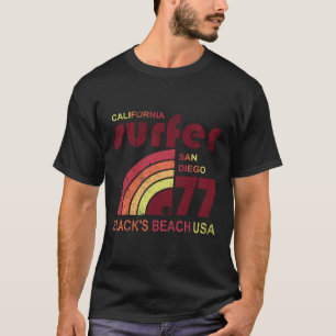 Camiseta O surf retro enegrece a praia Califórnia