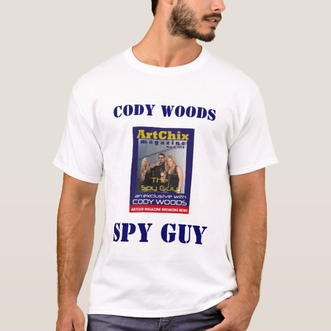 CAMISETA O T DAS MADEIRAS DA CARA CODY DO ESPIÃO (Frente)
