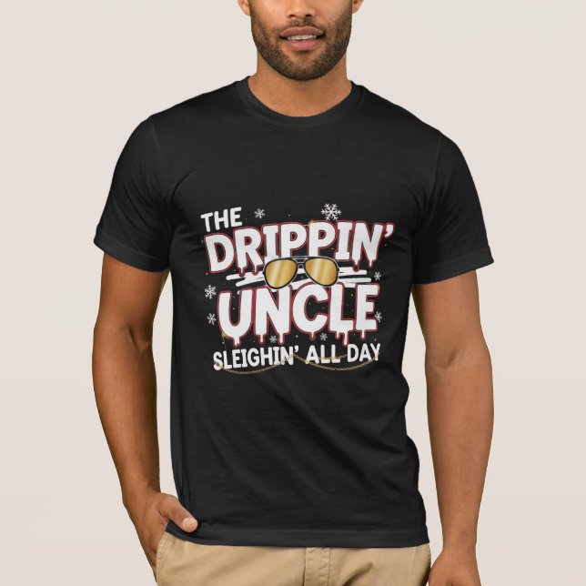 Camiseta O Tio que Transborda – Deslizando o Dia Inteiro |  (Frente)
