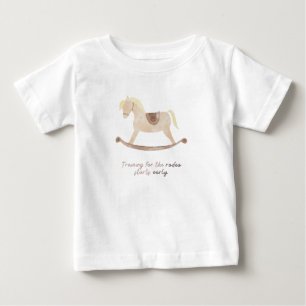 Camiseta O treinamento para o rodeio começa cedo