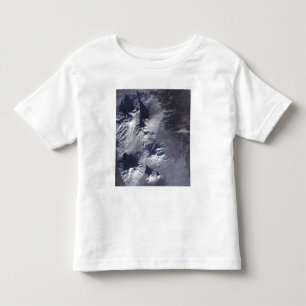 Camiseta O vulcão de Bezymianny exibe uma pena modesta