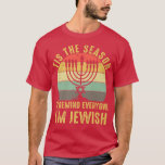 Camiseta O zBkX Vintage É A Estação Hanukkah Chanukah Jewi<br><div class="desc">O zBkX Vintage É A Estação Hanukkah Chanukah,  Vida Judia.</div>