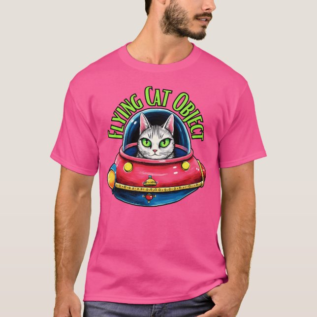 Camiseta Objeto De Gato Voador Na Nave Espacial Engraçado C (Frente)