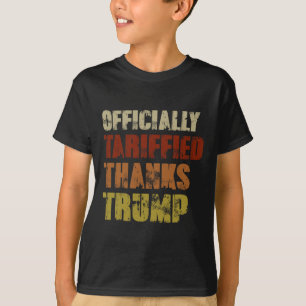 Camiseta Obrigados Oficialmente Tarifados Trump Retro 8647 