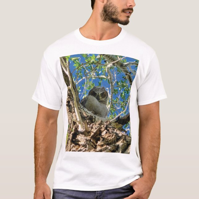 Camiseta Observando Você (Frente)