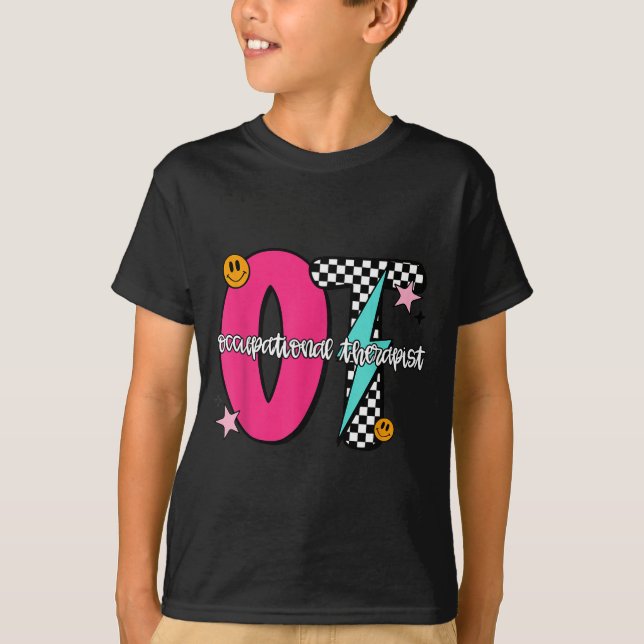 Camiseta Occupational Therast Retro Checkered Ot Graduation (Frente)