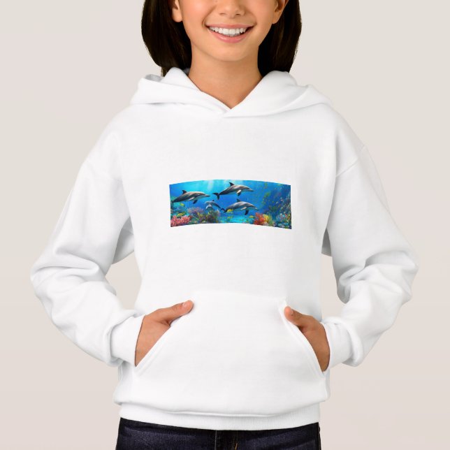 Camiseta Ocean Harmony: Dolphins Over Coral Reefs (Frente)