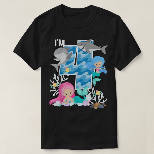 Camiseta Ocean Sharks and Mermaids 4th Birthday 4 Year Old  (Frente do Design)