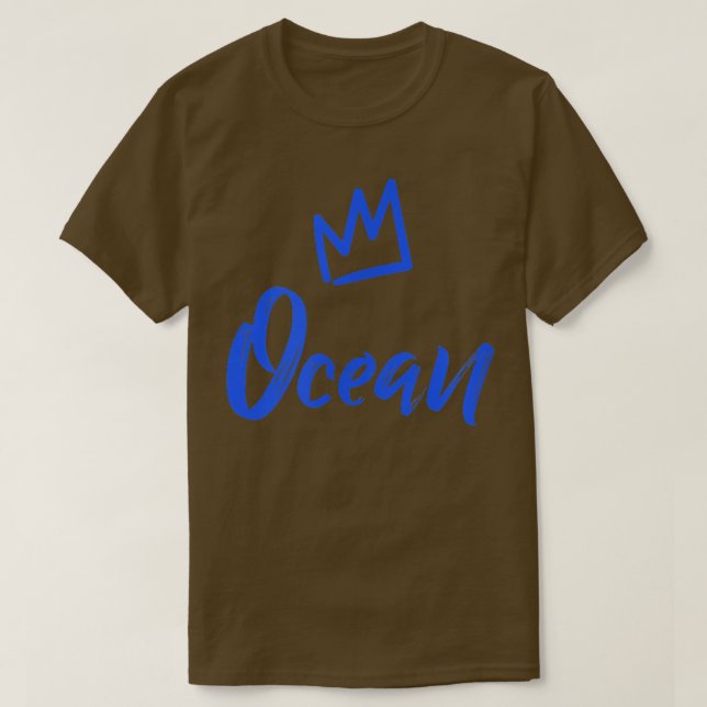 Camiseta Ocean the King  Blue Crown & Name for Men Called O (Frente do Design)