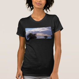 Camiseta Oceano iluminado de manhã cedo