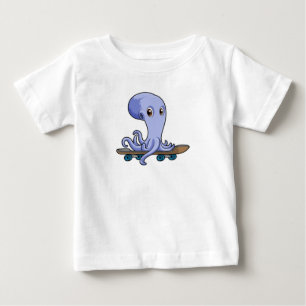 Camiseta Octopus como skater com skate