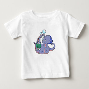Camiseta Octopus em Leitura com Livro