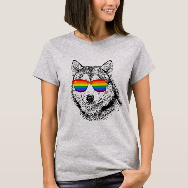 Camiseta Óculos de sol do orgulho do lobo (Frente)