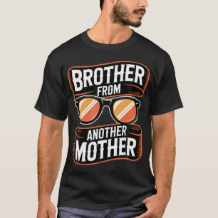 Camiseta Óculos de Sol Irmão de Outra Mãe