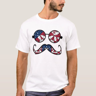 Camiseta óculos e bigode da bandeira americana