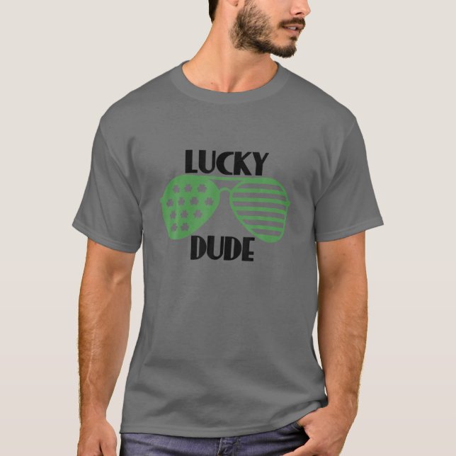 Camiseta Óculos Sortudos Para Dia de São Patrício (Frente)