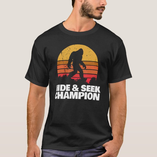 Camiseta Ocultar Pé Grande e Campeão de Busca (Frente)