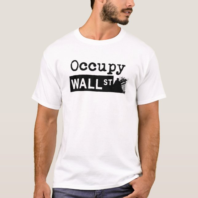 Camiseta Ocupe Wall Street - doação 100% OWS (Frente)