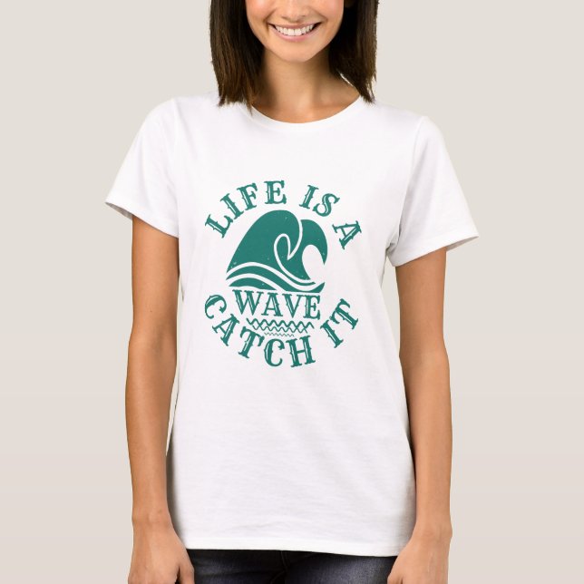 Camiseta Oferta de Cota de Ondas de Surfer (Frente)