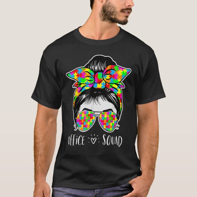 Camiseta Office Squad Administrative Assistant Messy Bun 5 (Frente)