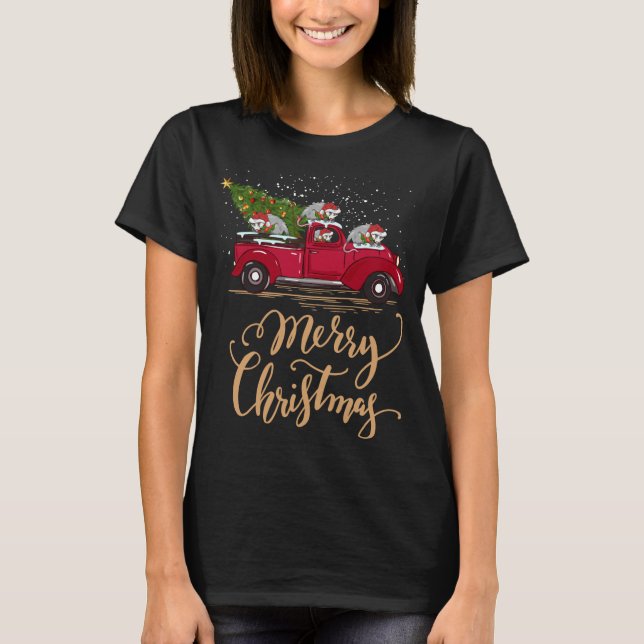 Camiseta Ogambm Dirigindo Árvore de Natal - Ogambá Vermelho (Frente)
