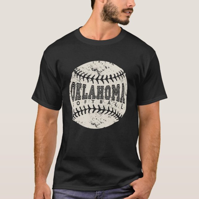 Camiseta Oklahoma Softball Ball (Frente)