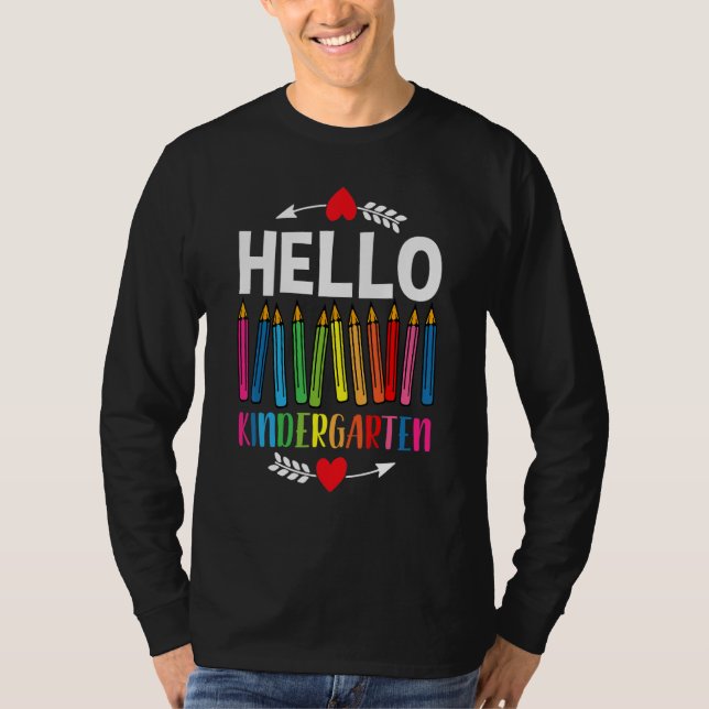 Camiseta Olá Equipe de Jardim de Infância Kinder Volta às A (Frente)