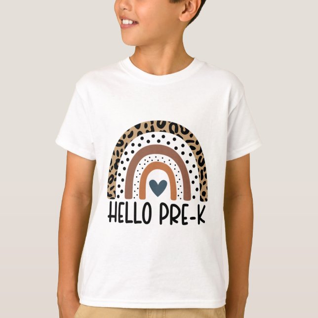 Camiseta Olá Equipe de Professores da Pré-Escola Arco-Íris  (Frente)