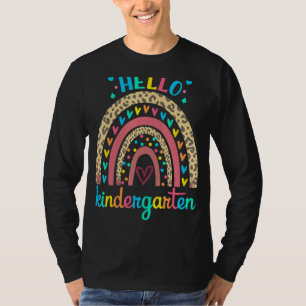 Camiseta Olá, Jardim de Infância Retro Rainbow Heart Para P