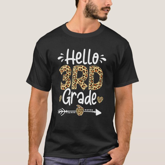 Camiseta Olá Jardim Infantil Leopard Feliz Dia Passado Da E (Frente)