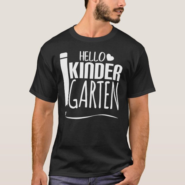Camiseta Olá, Kinder Garten De Volta À Escola 1 (Frente)