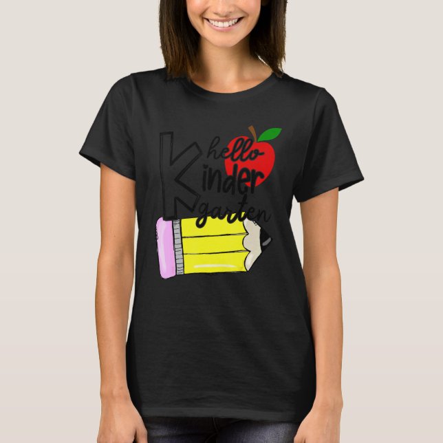 Camiseta Olá Kindergarten Team Kinder De Volta Ao Teac Da E (Frente)