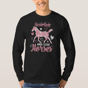 Camiseta Olá, sou Scarlett e adoro Cavalos Corações Bonitos