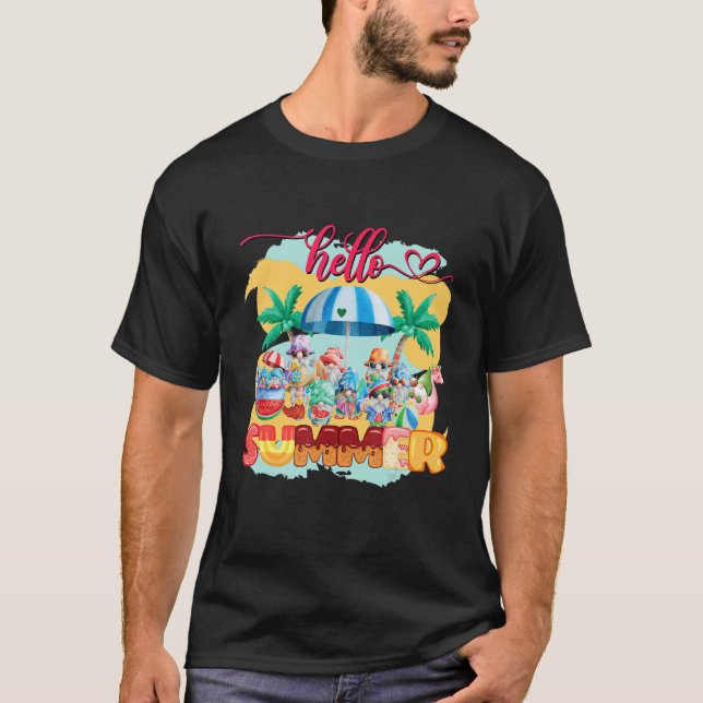 Camiseta Olá Summer Colorful Gnomo Summertime (Frente)