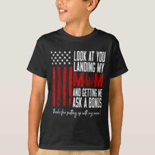 Camiseta Olhe Para Conquistar A Mamãe E Ganhar Um Padrasto 