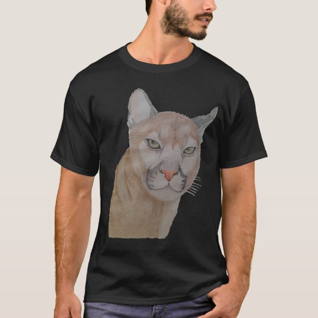 Camiseta Olhos Verdes Estreitos da Puma (Frente)