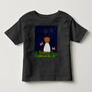 Camiseta Oliver A Lontra Assistindo Fogos de Artifício