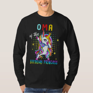Camiseta Oma Da Princesa de Aniversário A Dabbing Unicorn