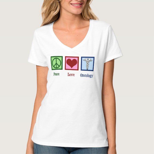 Camiseta Oncologista Peace Love Oncology Office (Frente)