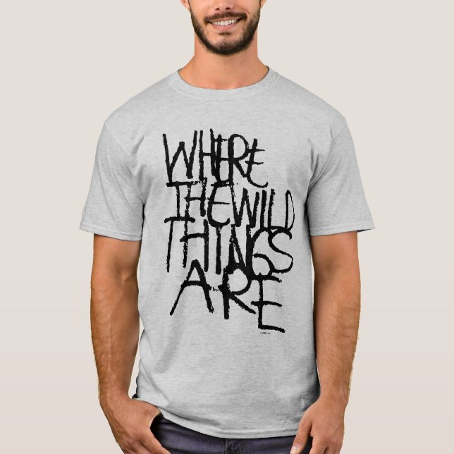 Camiseta Onde Vivem os Monstros | Manuscrito (Frente)
