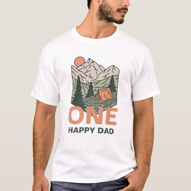 Camiseta One Happy Camper First Birthday Dad Shirt (Frente)