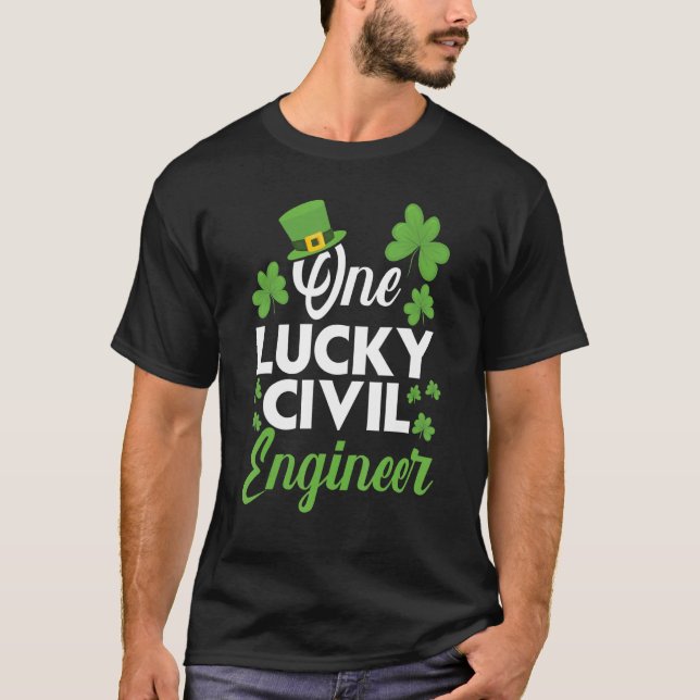 Camiseta One Lucky Civil Engenheiro Engineering Irish (Frente)