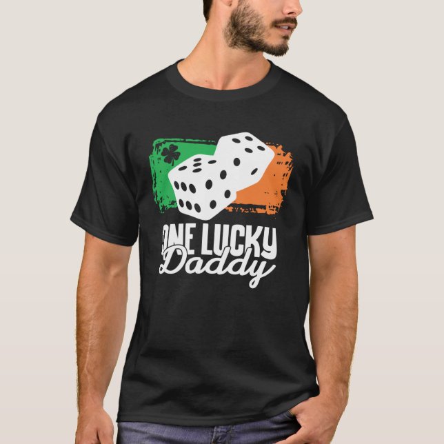 Camiseta One Lucky Daddy Dice Game  Family Group Matching (Frente)
