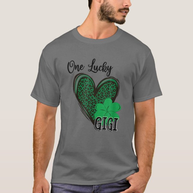 Camiseta One Lucky Gigi Leopard Heart St Patrick’S Day (Frente)