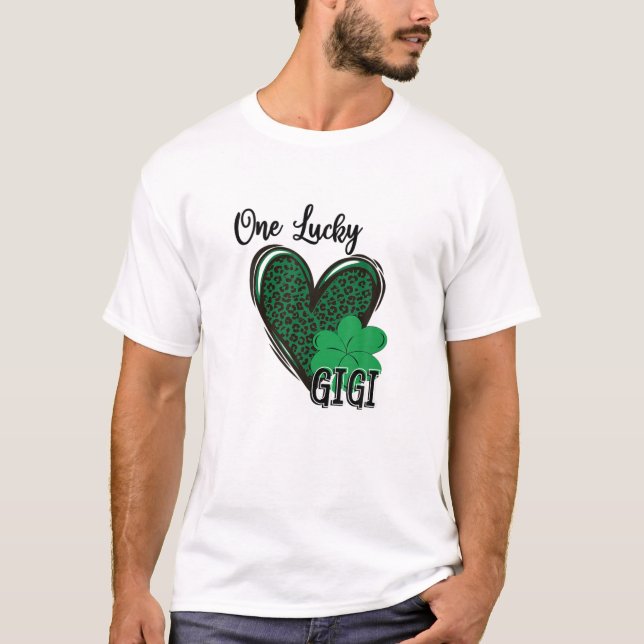Camiseta One Lucky Gigi Leopard Heart St Patrick’S Day (Frente)