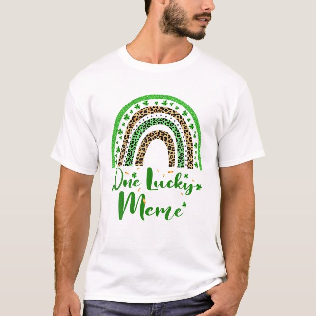 Camiseta One Lucky Meme Irish Rainbow Leopard Patricks Day (Frente)