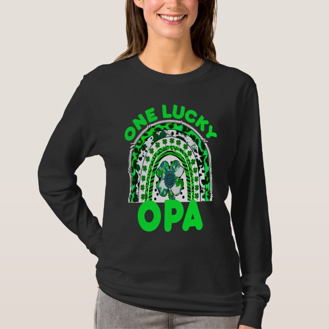 Camiseta One Lucky Opa Good Luck Green Rainbow Shamrock Leo (Frente)