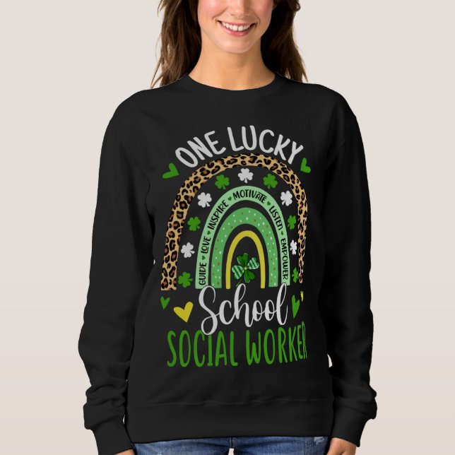 Camiseta One Lucky School Social Worker Rainbow St Patricks (Frente)